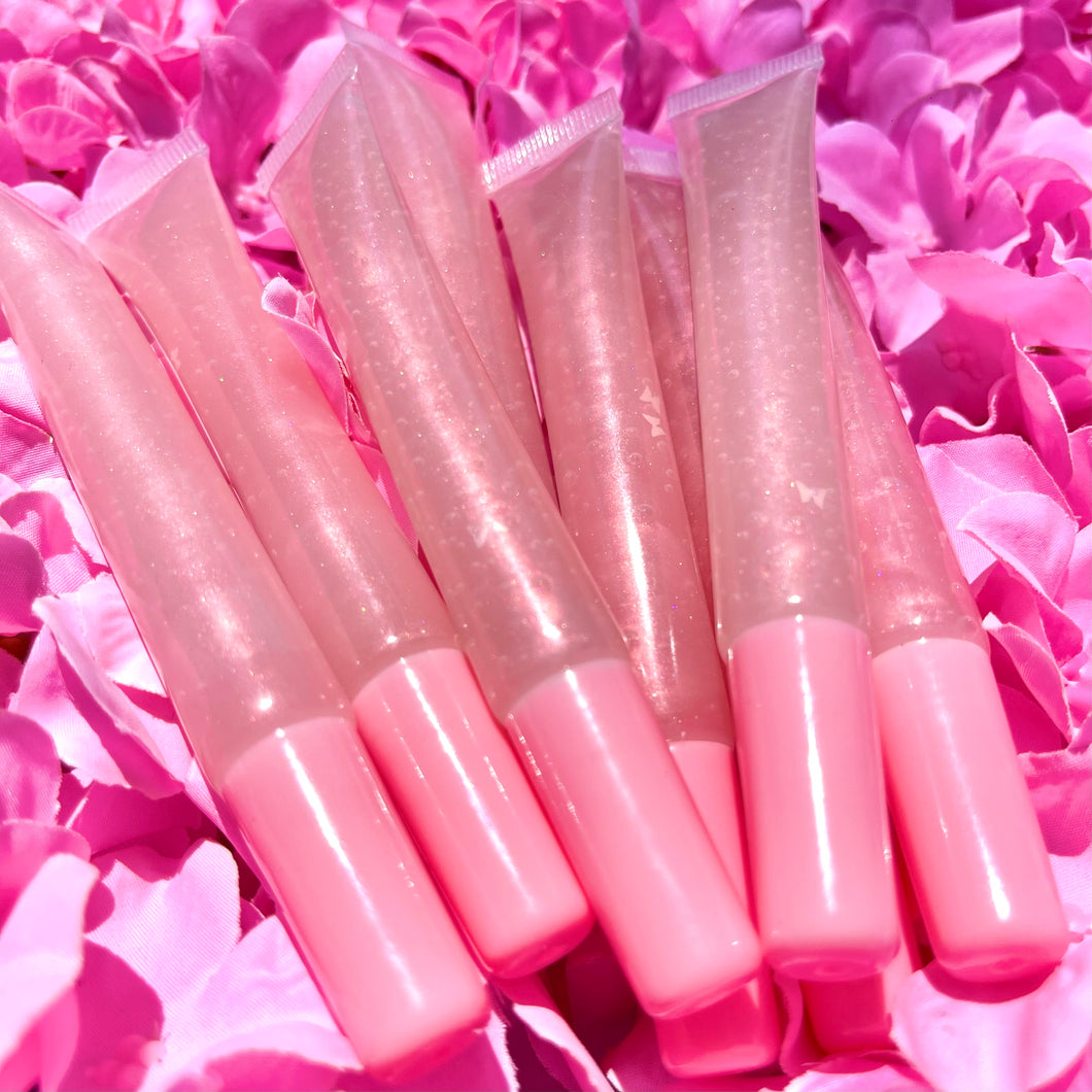 Peachy lipgloss